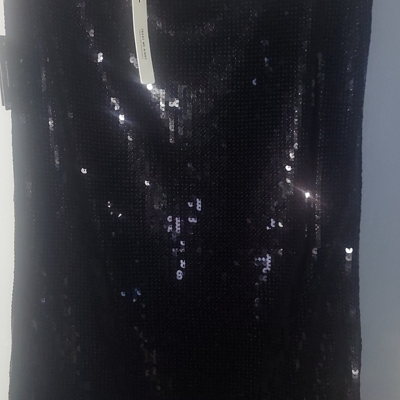 EXPRESS fav Black sequin stretchy midi skirt with feather detail at bottom - Picture 5 of 11